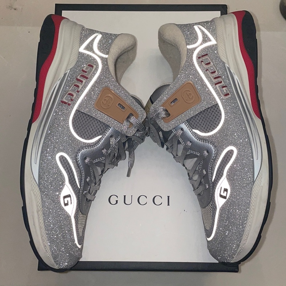 Men Gucci Ultrapace low top sneakers